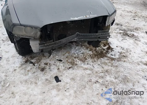 2013 Ford Mustang V6 Premium z USA, uszkodzony, nr VIN 1ZVBP8AM0D5254978